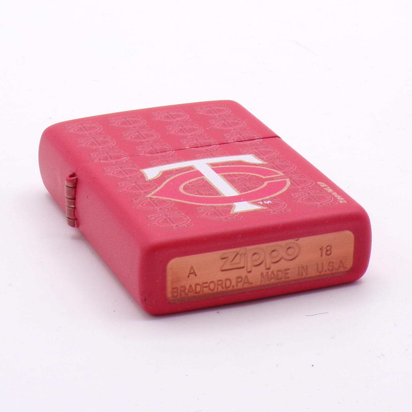 Red Minnesota Twins MLB 2018 Genuine Flip Top Zippo Lighter