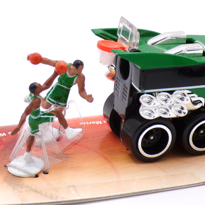 1998 Hot Wheels Boston Celtics Pro Show Team Pack Die Cast w/Players