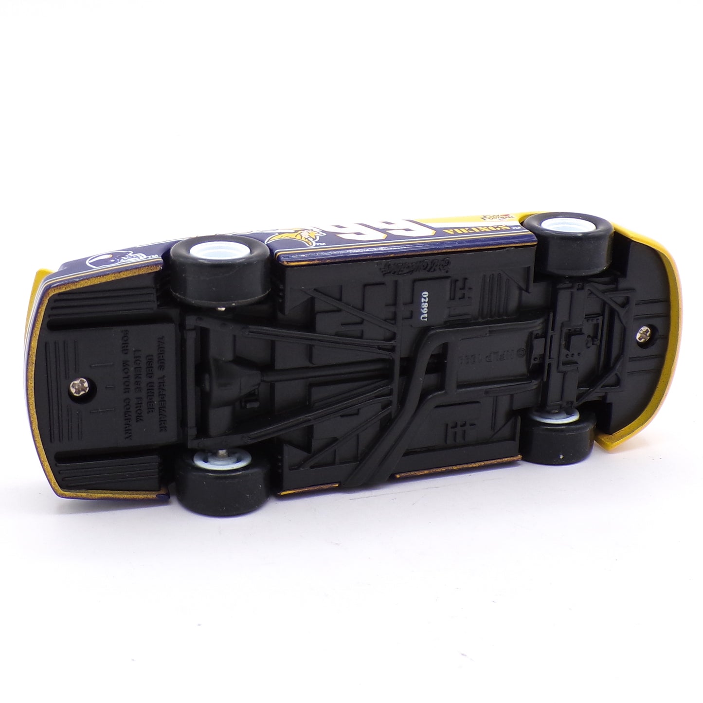 1999 Minnesota Vikings Ertl Collectibles Limited Edition 1:43 Die Cast #99 Racing Car