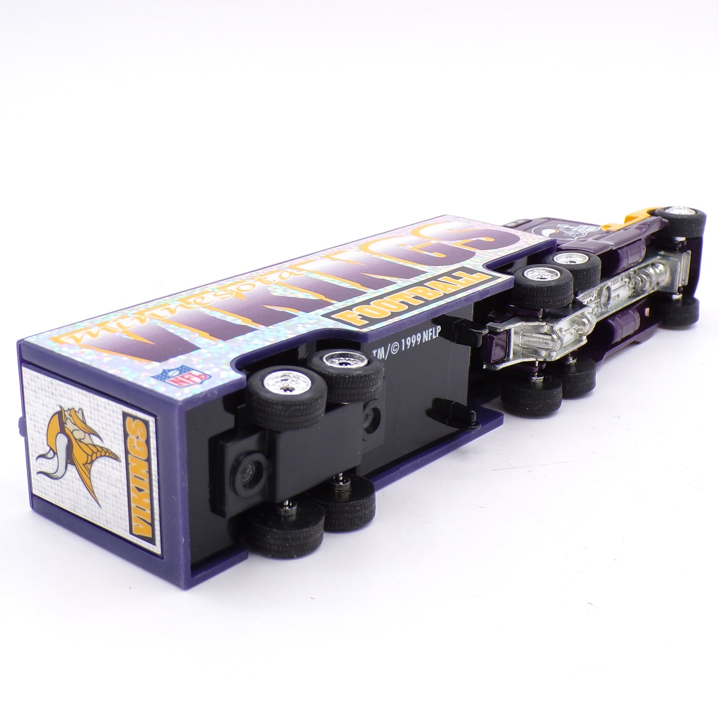 1999 Minnesota Vikings Limited Edition 1:64 Die Cast Tractor Trailer Truck