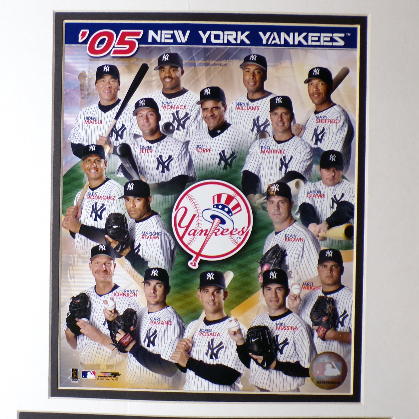 RARE 2005 Official MLB/USPS Yankee Stadium Bronx Issue Envelope, Stamp, Team Photo - New