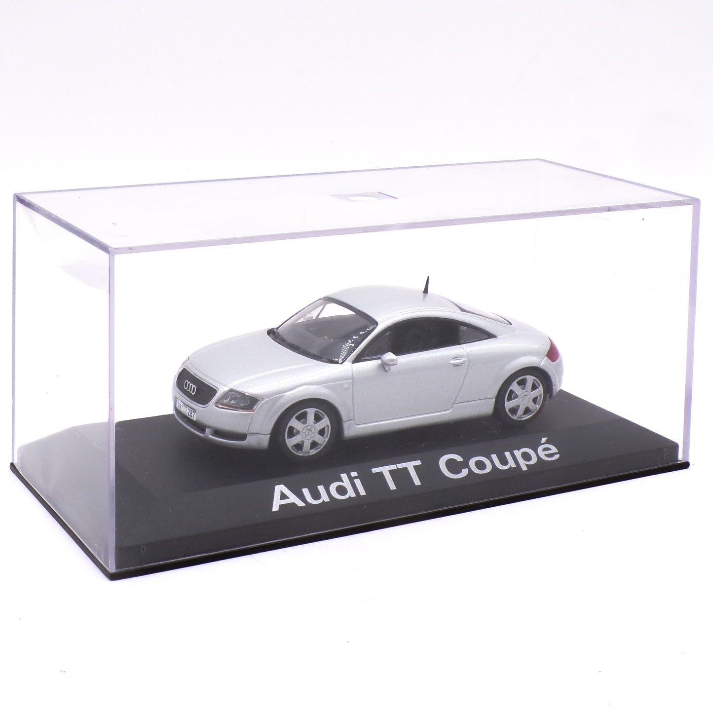 1998 Audi Dealer Boxed TT Coupe Minichamps 1:43 Scale Audi Die Cast Car