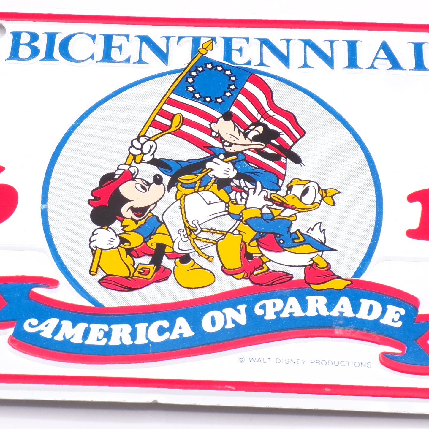 1776-1976 Bicentennial Walt Disney America on Parade Collectible License Plate