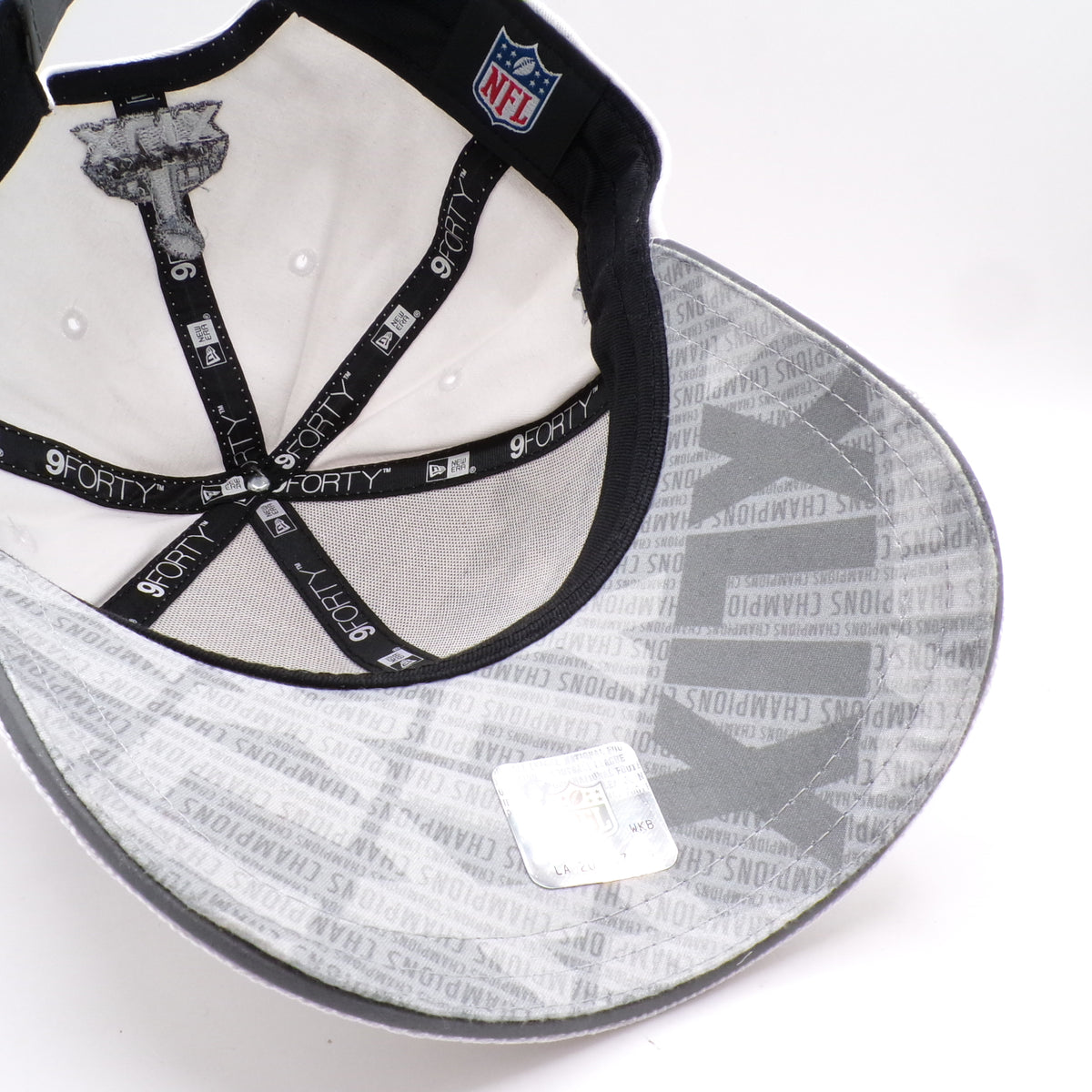 Super Bowl XLIX Champions New England Patriots New Era Trophy Collection Adjustable Hat - NEW