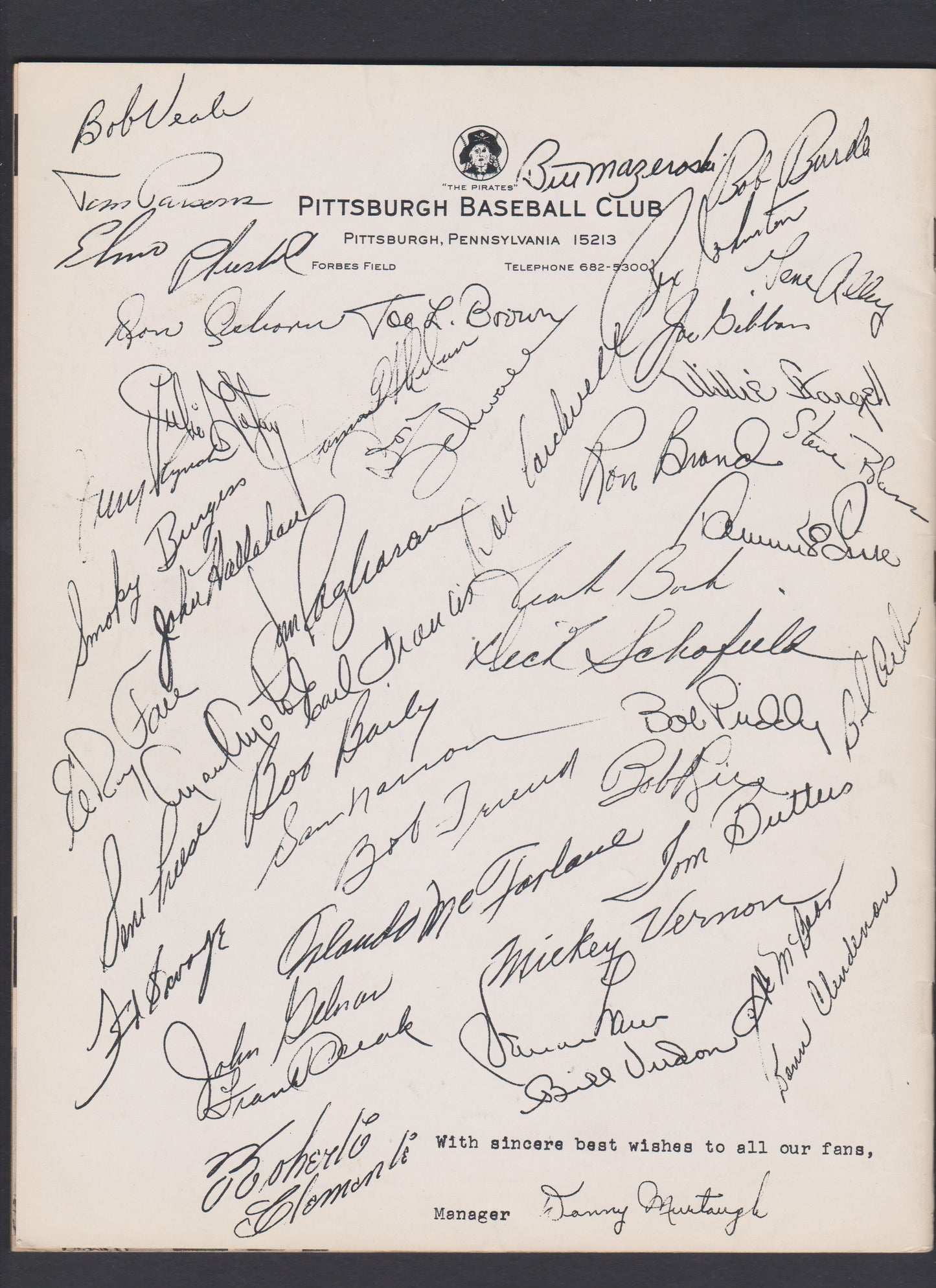 1964 Pittsburgh Pirates Roberto Clemente Official Team Yearbook Mint Condition