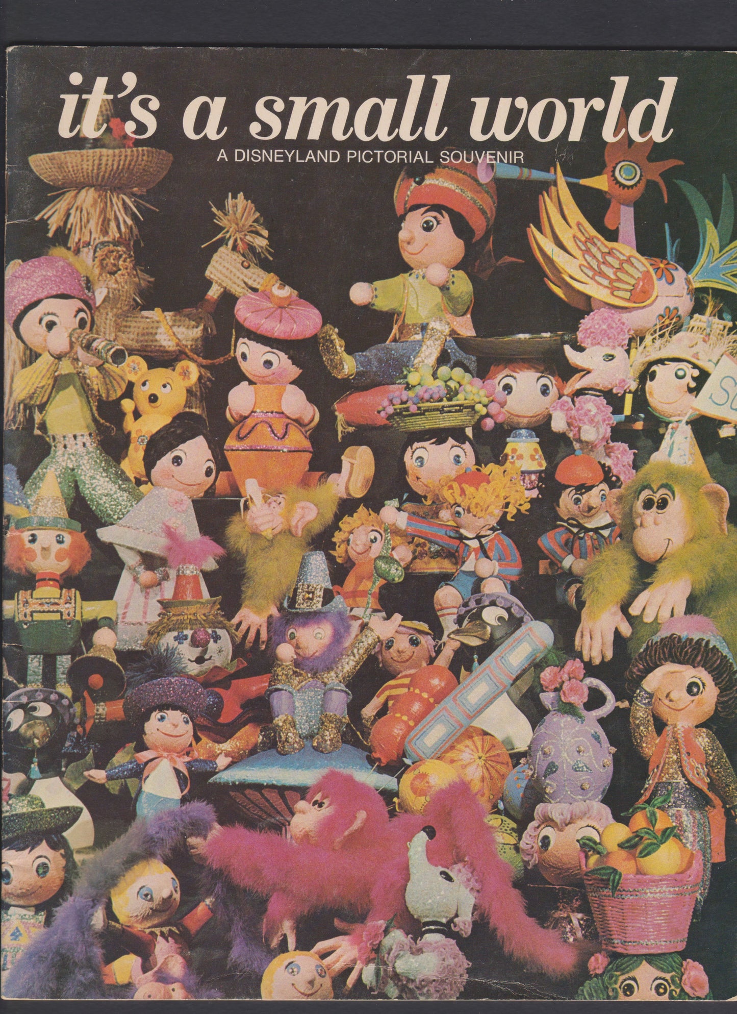 1978 It's a Small World Disneyland Pictorial Souvenir Walt Disney Guidebook